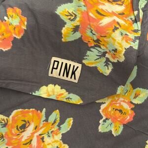 FL Pink Victoria’s Secret duvet cover. Queen
